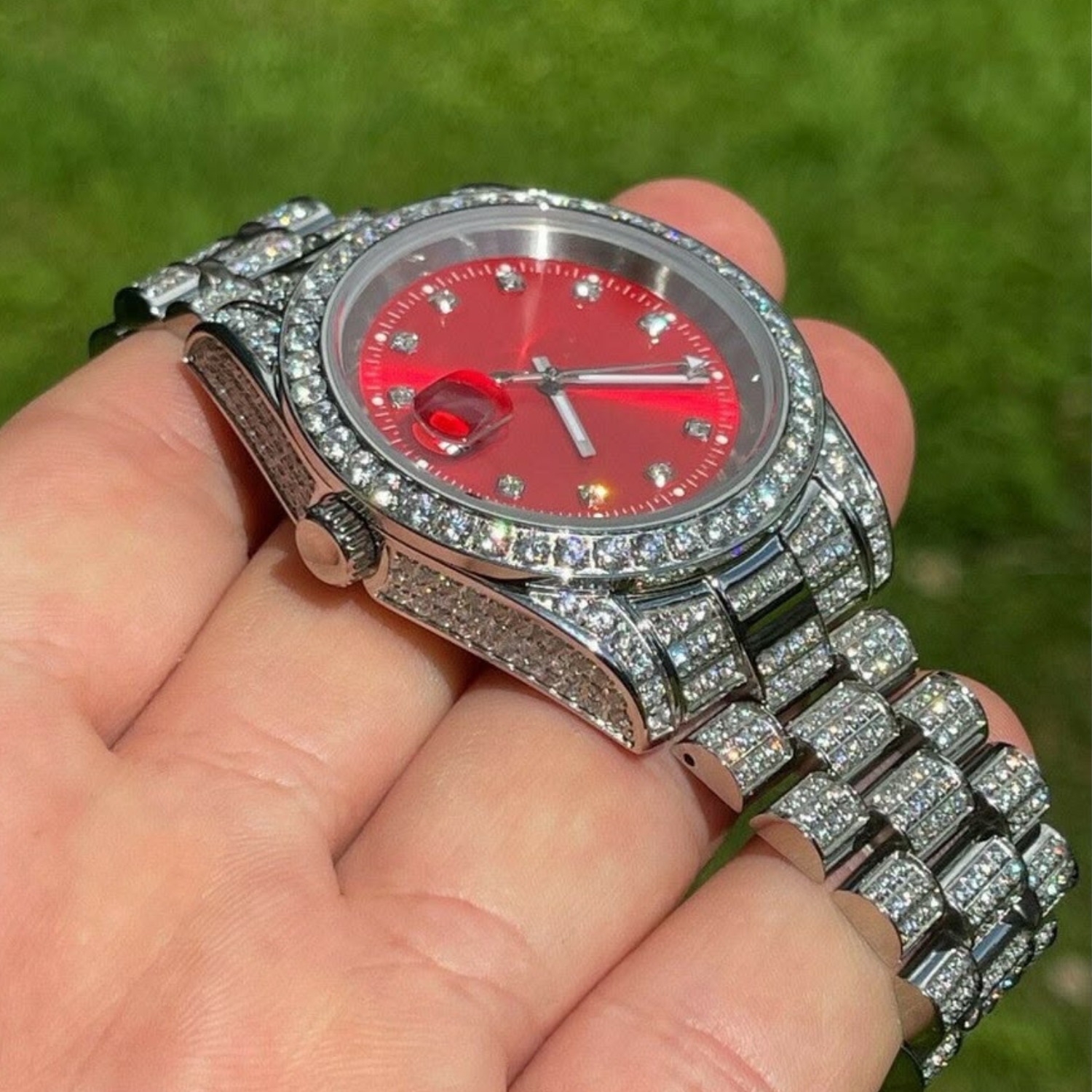 Red Diamond Flooded Watch – Ultimate Shine